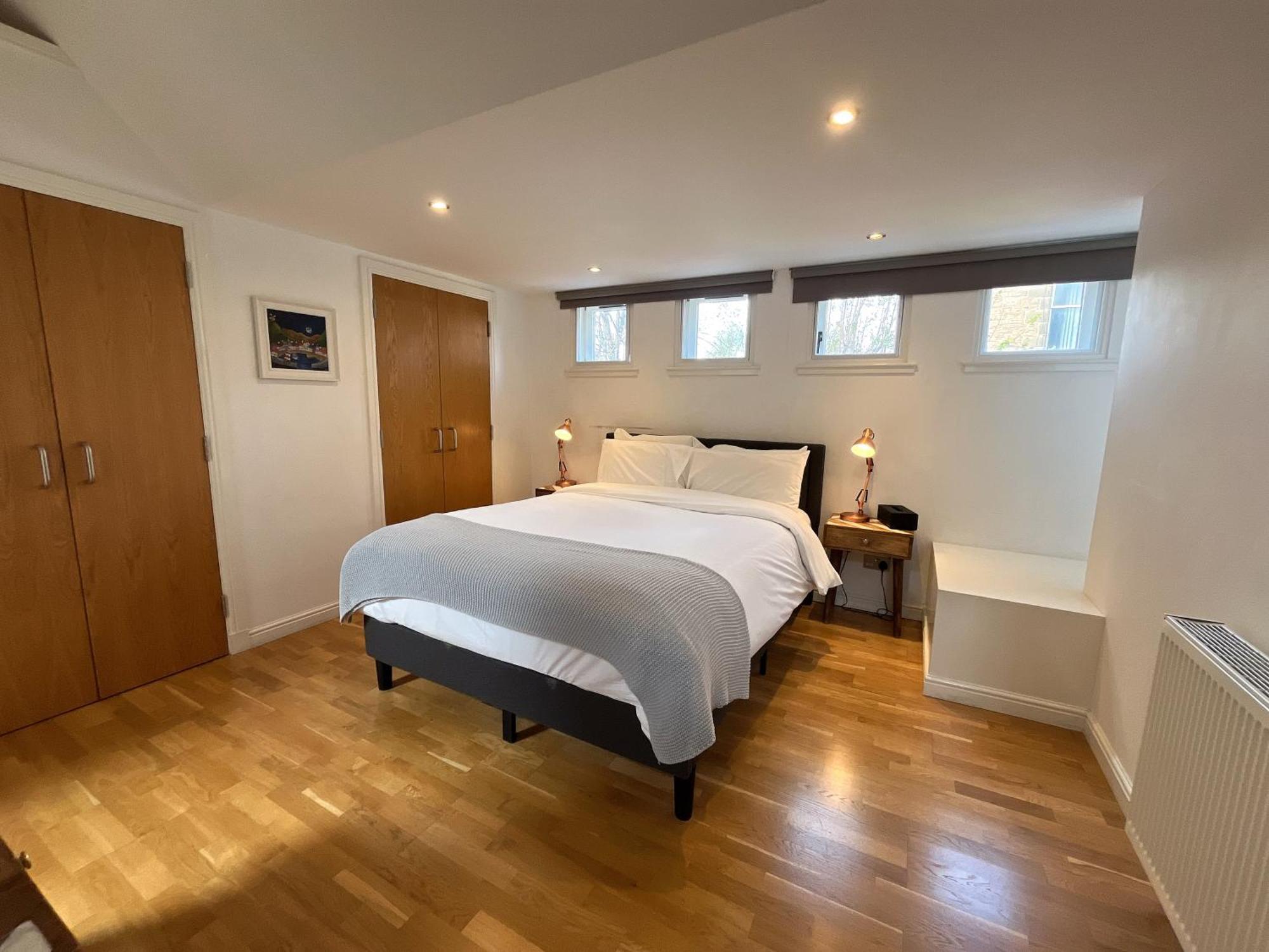 Private Parking 2 Bed 2 Bath Apartment EDI Exterior photo